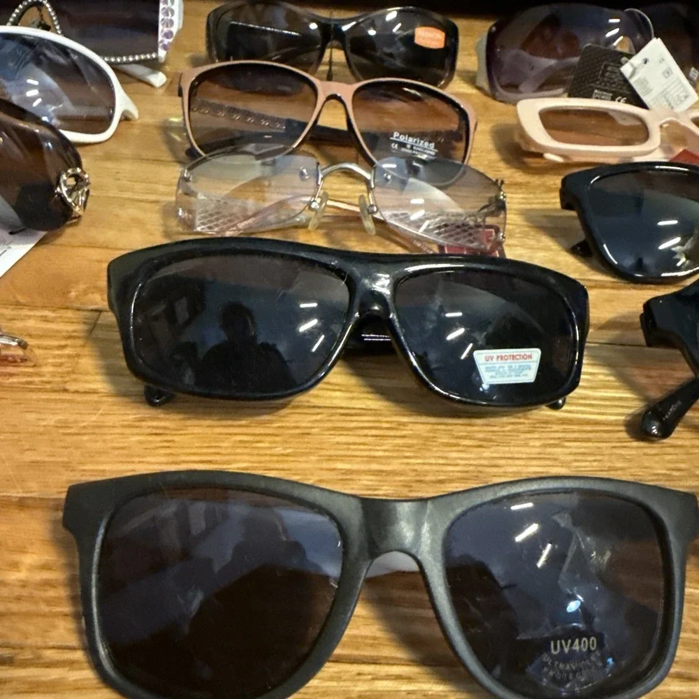 The Unbranded Brand this lot